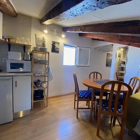 Calle Embajadores - Apart 4 Pax Pza Cascorro Apartment *