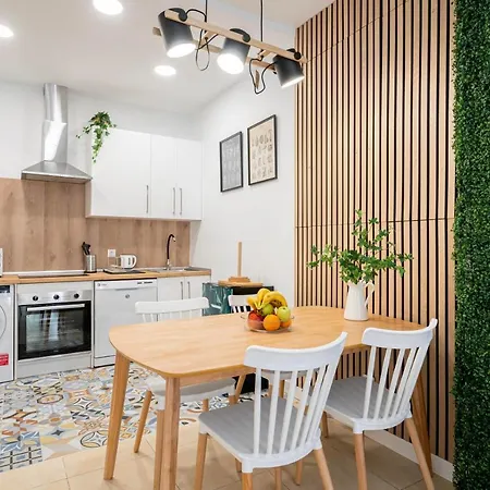 Apartment For Elegante Y Bonito Temporal En El Corazon De Inf1c Madrid