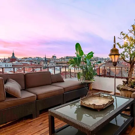Excellent Penthouse In The Center Madrid