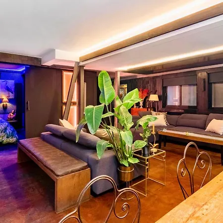 Excellent Penthouse In The Center Apartment *