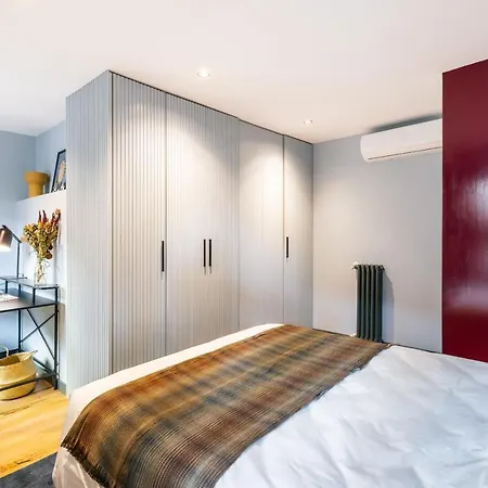 Stylish 4 +patio Luxury Gran Via