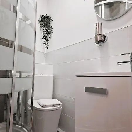 Πανσιόν Comercial Μαδρίτη