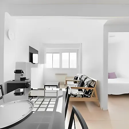 Centrico Y Aparcamiento Privado 3 *