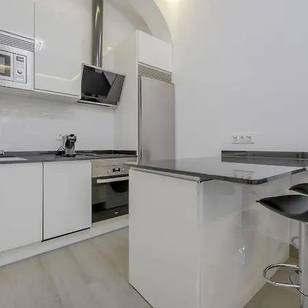 Suara 2
