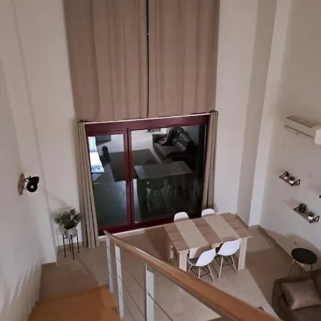 Acogedor Loftcon Garaje A 10min Del Aeropuerto E Ifema Apartment
