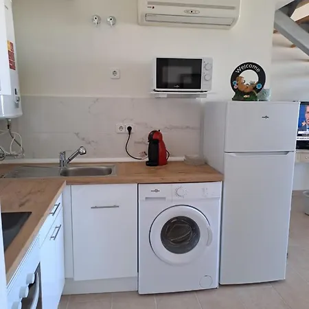 Acogedor Loftcon Garaje A 10min Del Aeropuerto E Ifema Apartment