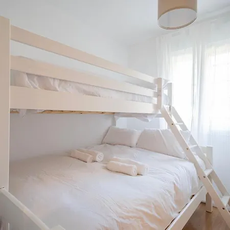 Apartamento Piso Con Encanto En Canillejas