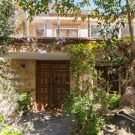 Villa 5-suite Luxury In With Indoor Pool And Oasis