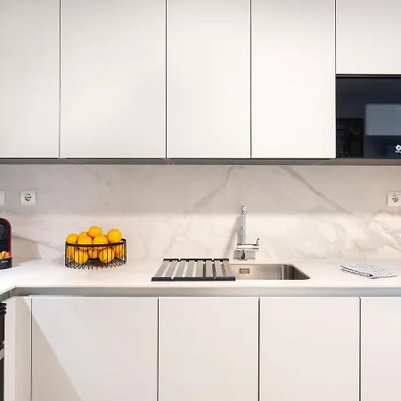 Ayala By Flatsweethome *