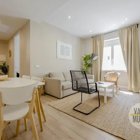 Cool Piso De 3hab En El Centro De Madrid/la Latina Apartment