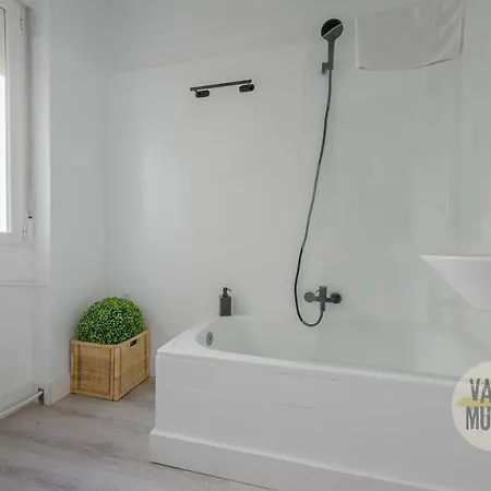 And Cool Apt 7pax En La Latina-centro * Madrid
