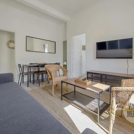And Cool Apt 7pax En La Latina-centro Apartment Madrid
