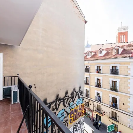 Jacinto Benavente Centro Apartamento Madrid