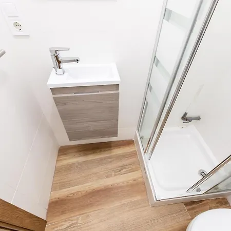 Apartamento Jacinto Benavente Centro *