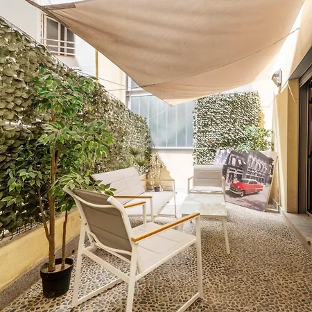 Luxury In Barrio Palacio Apartment
