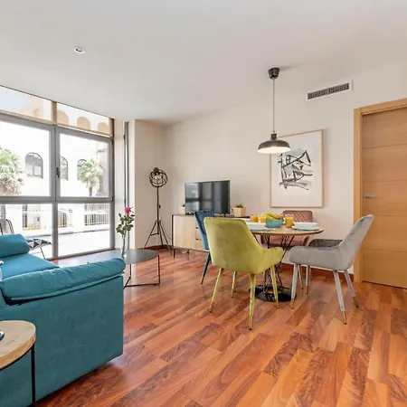 Luxury In Barrio Palacio
