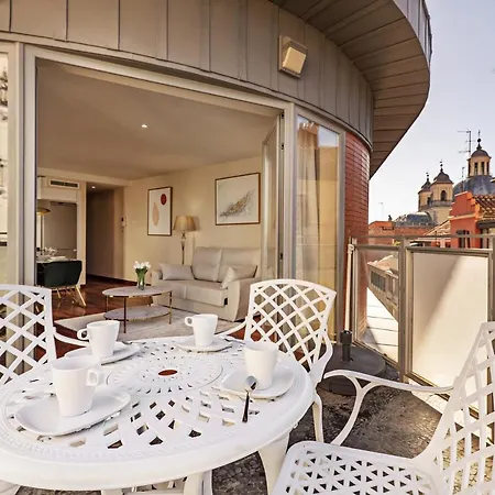 Luxury In Barrio Palacio Apartment Madrid