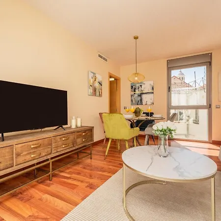 Luxury In Barrio Palacio Apartment