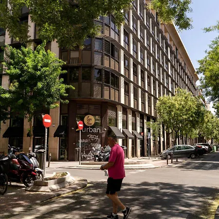 Ayala By Flatsweethome *