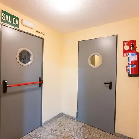 Apartment For Your Amplio Y Luminoso Temporal En Orcasitas - Wifi Bea25 *
