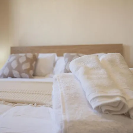 For Your Amplio Y Luminoso Temporal En Orcasitas - Wifi Bea25 Apartment *