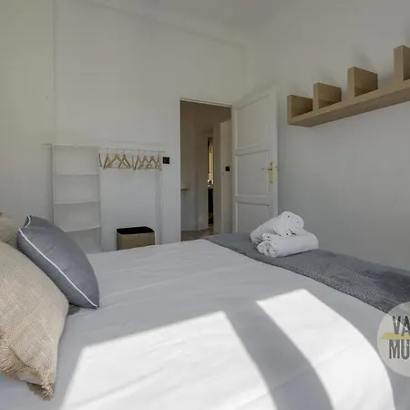 And Cool Apt 7pax En La Latina-centro Madrid