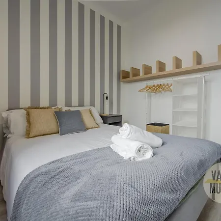 And Cool Apt 7pax En La Latina-centro Madrid