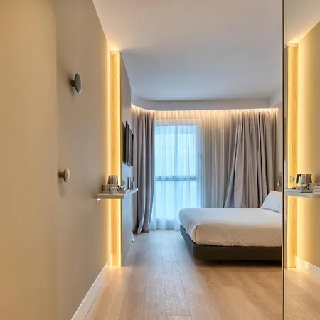 Express - - Airport By Ihg 3* مدريد
