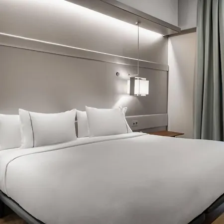 Ac Recoletos By Marriott Hotel 4*