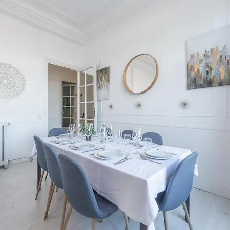 Penthouse Deluxe Granvia, By Monaro