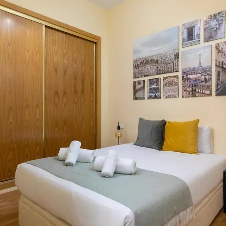 Charming Plaza Mayor Ii Apartment *