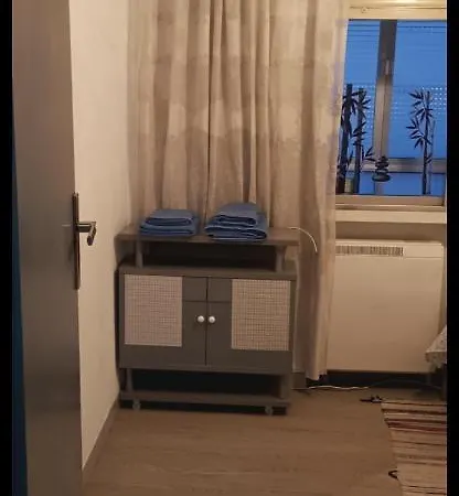 Cerca Centro De Apartment *