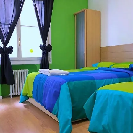 Travelstep Gran Via Apartment Madrid