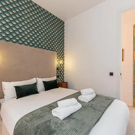 Queens House Chueca