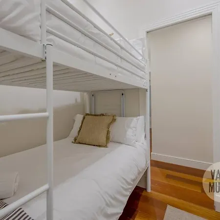 Premium Apt 10pax En Plaza Espana/gran Via Apartment