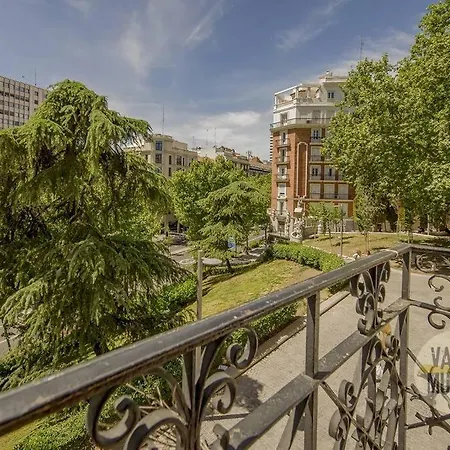 Apartment Premium Apt 10pax En Plaza Espana/gran Via Madrid