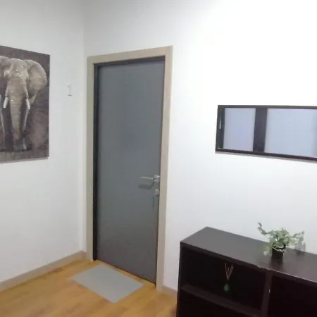 Apartment Hello Canillas Madrid