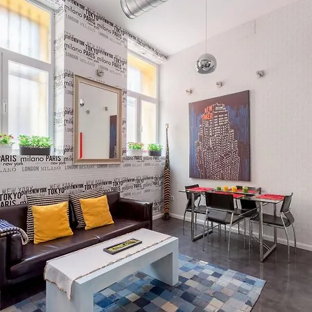 1 Bedroom 1 Bathroom Furnished Stylish Apt- Malasana - Mintystay