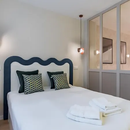 Modern, Bright - 1bd 1bth -lavapies