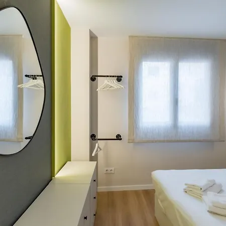 Apartment Modern, Bright - 1bd 1bth -lavapies Madrid