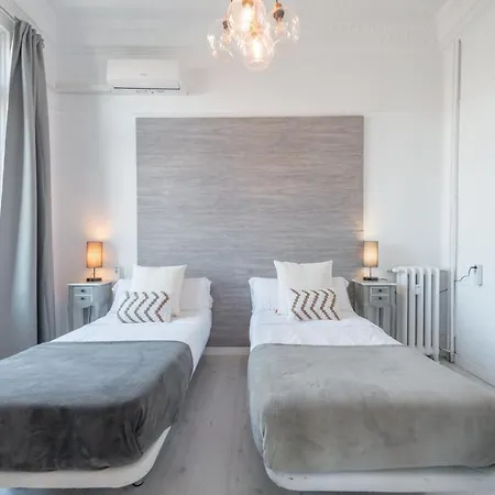 Penthouse Deluxe Granvia, By Monaro Apartment Madrid