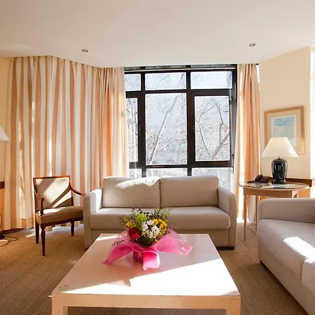 Espahotel Plaza Basilica 3*