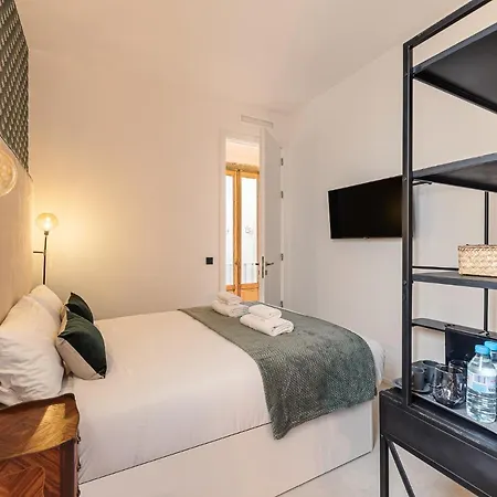 Queens House Chueca * Madrid