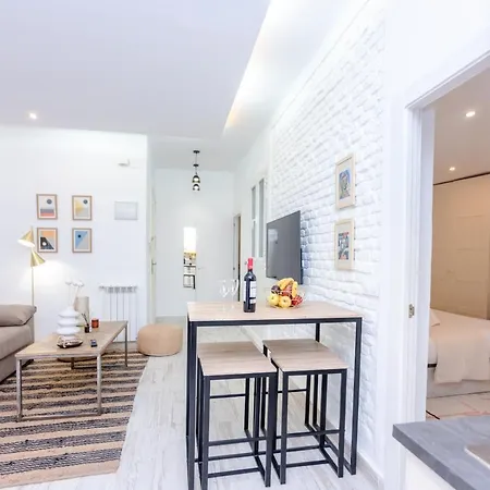 Apartment For Your Titulo Moderno Y Elegante Temporal En Barrio Ibiza Men30 *