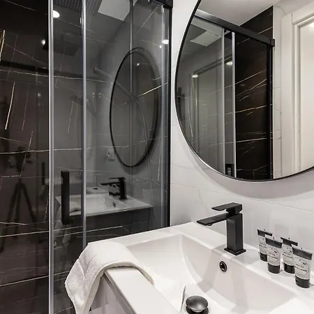 Apartment Waou Essence Ii Anton Martin Madrid