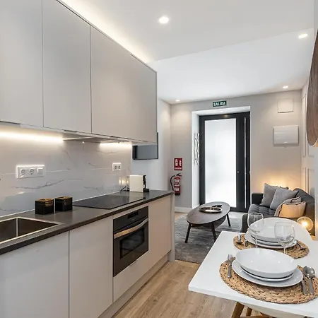 Apartment Waou Essence Ii Anton Martin *
