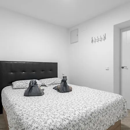 El Triangulo Del Arte - Jacuzzi Apartment Madrid