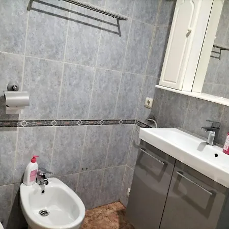 Tranquila Y Familiar Homestay *