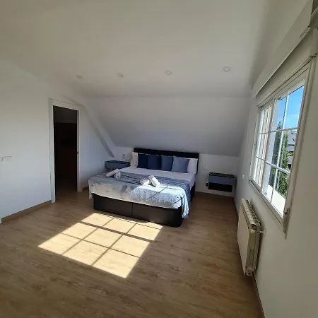 Holiday home Moderna Casa De Lujo Con Jacuzzi En El Jardin *