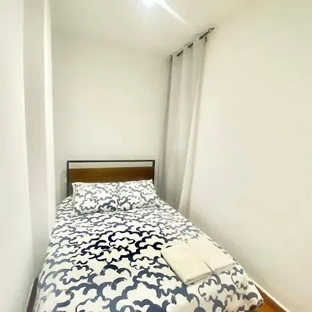 Atocha Ferrocarril 4 Apartamento *
